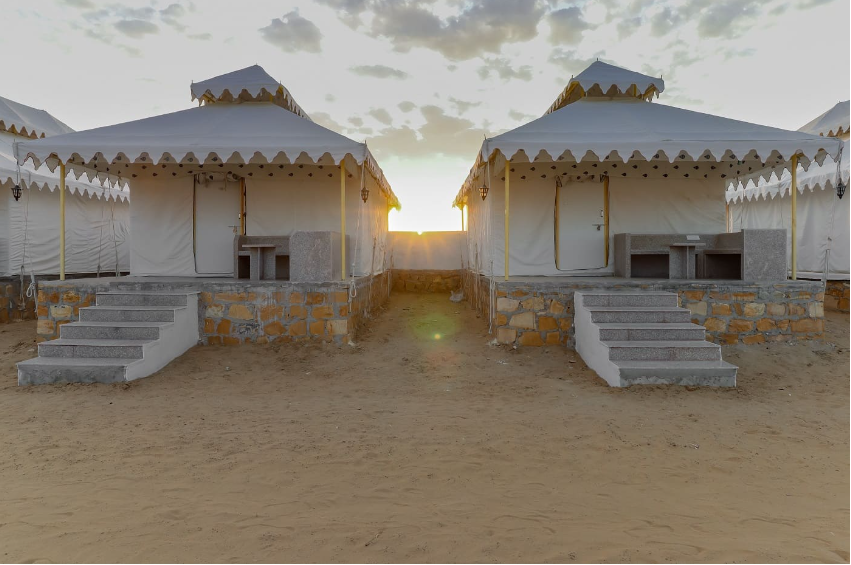 best desert tents in jaisalmer