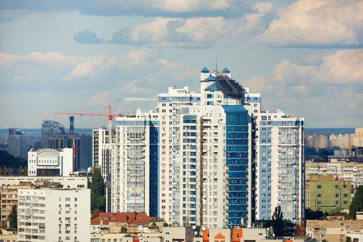 Dasnac Yuva Studio Noida is a new launch commercial project in Sector 124 offering 450 sq. ft. studio apartments at ₹1 Cr*.