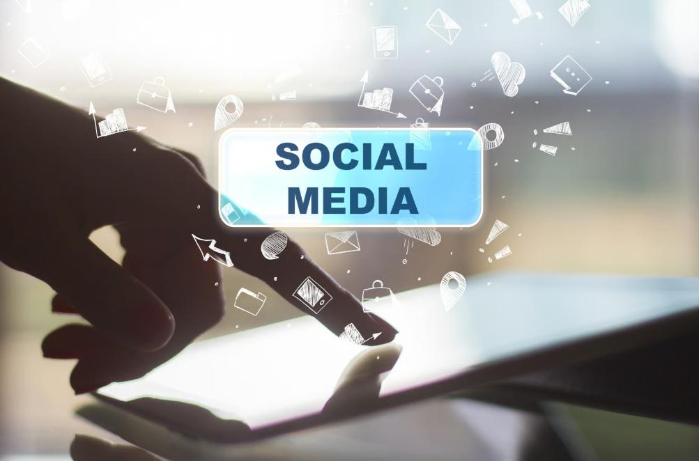 smart social media content generator, AI Social Media Content Creation