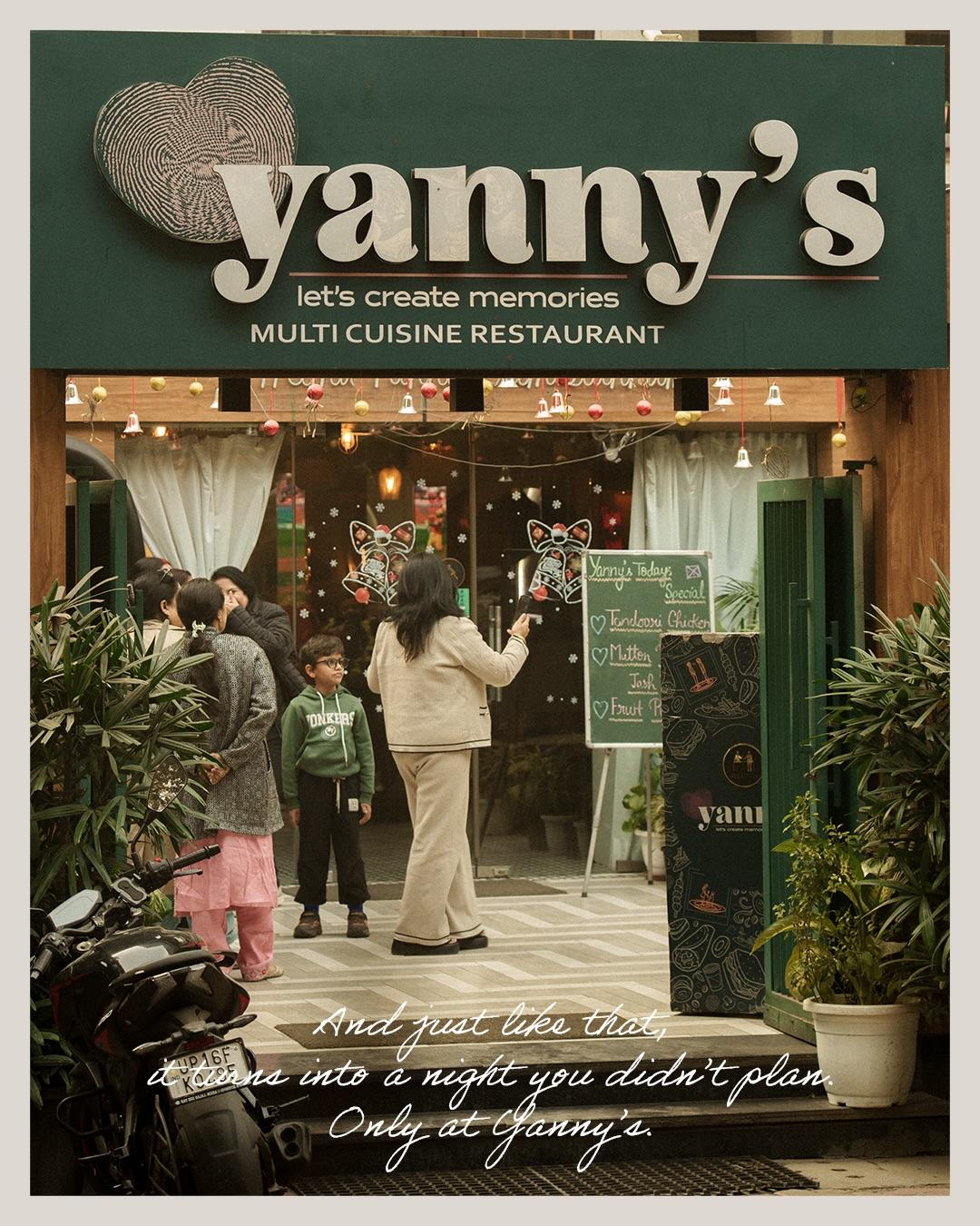 Best Cafe in Indirapuram