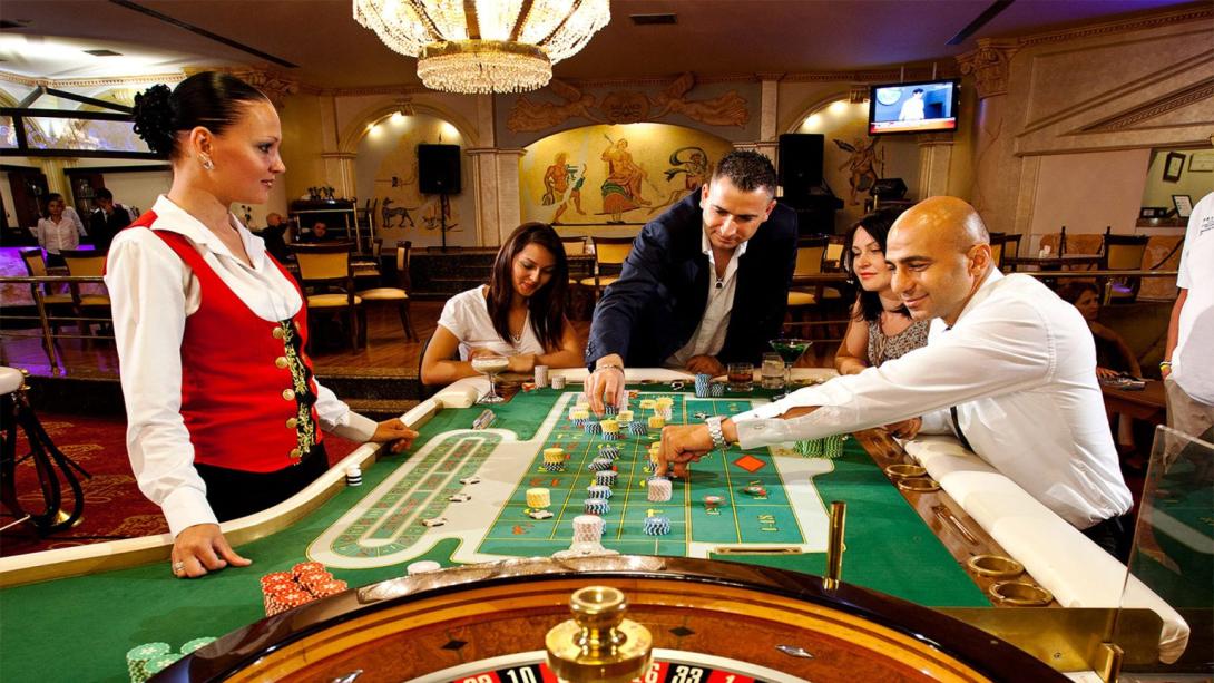Learn Online Casino Games with GullyBET’s beginner guide covering top games, rules, gameplay tips, and smart strategies to get started easily.